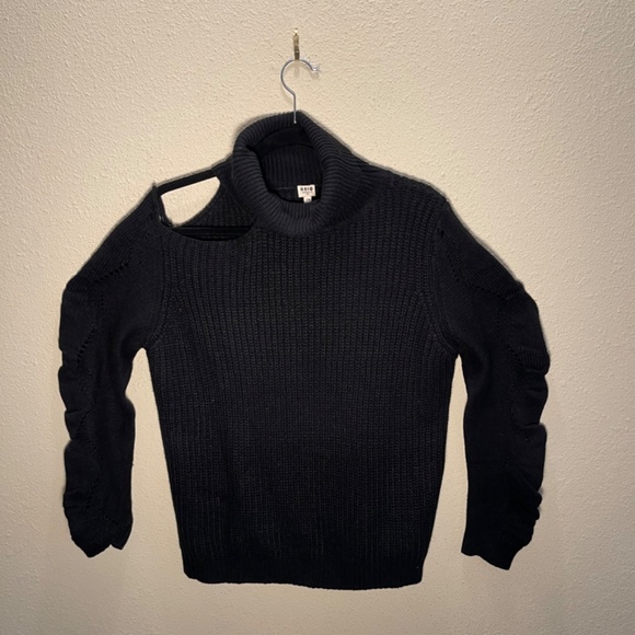 Distressed, Black,, Peep Shoulder, Oversized Sweater - Picture 2 of 4